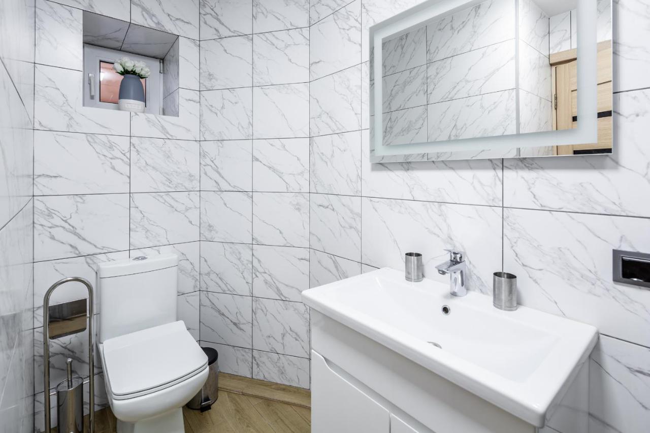 Alfa Apartments Staroevrejska 18 Lviv Ngoại thất bức ảnh
